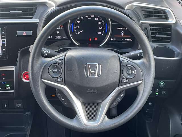 ホンダ フィット １．３ １３Ｇ Ｆ R1年 (関東) 99