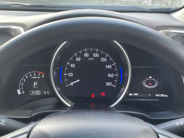 ホンダ フィット １．３ １３Ｇ Ｆ R1年 (関東) 99
