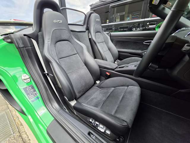 ポルシェ ７１８ボクスター ＧＴＳ　４．０ R2年 (近畿) 99