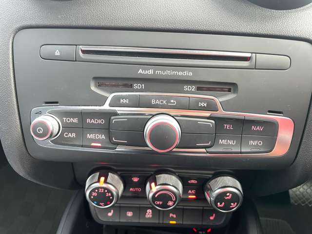 アウディ Ａ１　スポーツバック １．０　ＴＦＳＩ H30年 () 99
