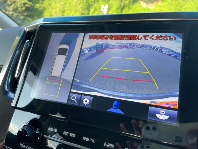 トヨタ アルファード　ハイブリッド ハイブリッド ２．５ ＳＲ Ｅ－ＦＯＵＲ ４ＷＤ R1年 () 99