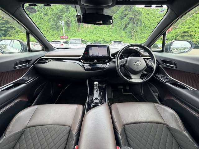 トヨタ Ｃ−ＨＲ ハイブリッド １．８ Ｇ ＬＥＤ エディション H30年 (東北) 99
