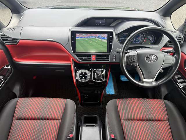 トヨタ ヴォクシー １．８ ハイブリッド ＺＳ H30年 (東北) 99