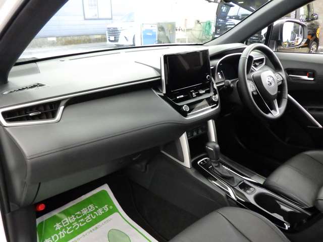 トヨタ カローラクロス　ハイブリッド １．８ ハイブリッド Ｚ Ｅ－ＦＯＵＲ ４ＷＤ R7年 () 99