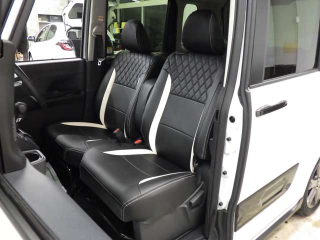 ダイハツ タント ６６０ ファンクロスターボ ＥＣＯＩＤＬＥ非装着車 R5年 () 99