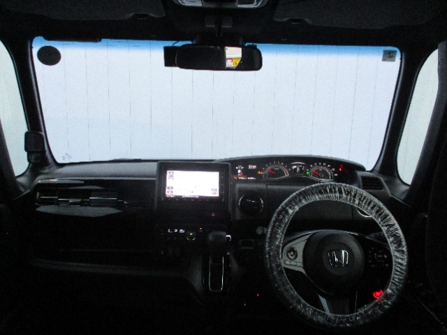 ホンダ Ｎ　ＢＯＸ カスタム ６６０ ＥＸ R4年 (関東) 99