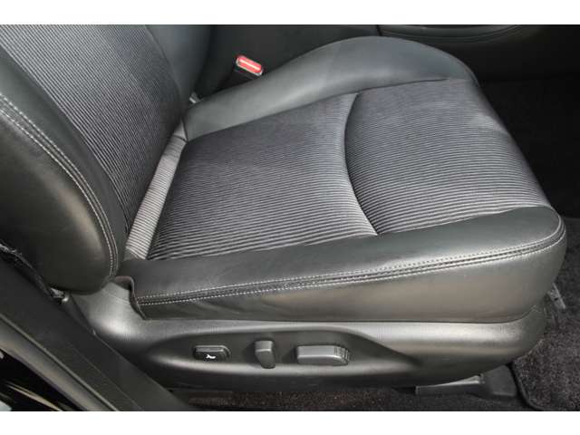 日産 フーガ ３．７ ３７０ＧＴ タイプＳ H26年 (関東) 99
