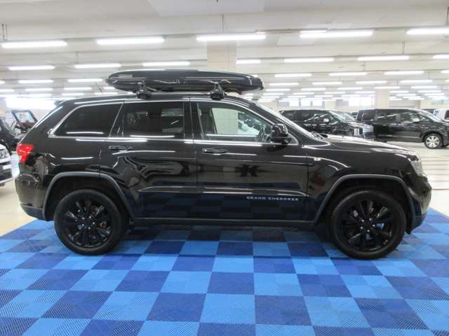 ジープ グランドチェロキー アルティテュード ４ＷＤ H25年 (関東) 99