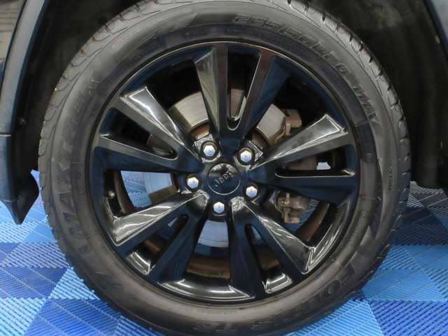 ジープ グランドチェロキー アルティテュード ４ＷＤ H25年 (関東) 99