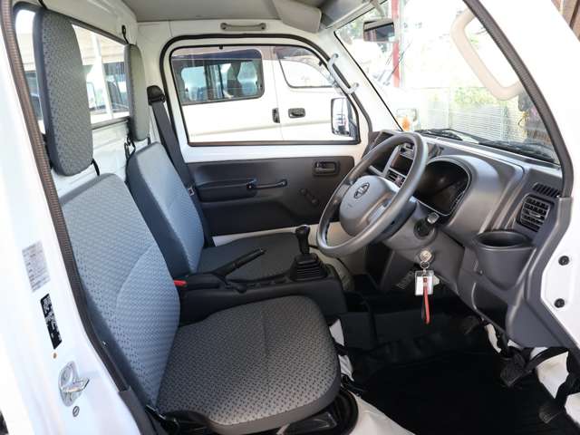 日産 ＮＴ１００クリッパー ６６０ ＤＸ H26年 () 99