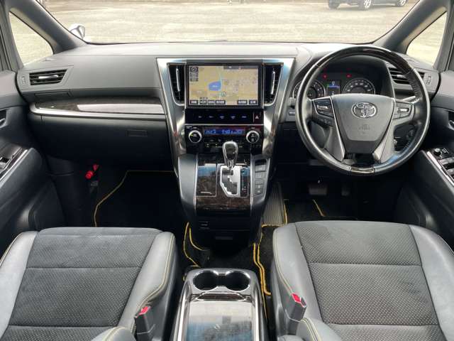 トヨタ ヴェルファイア ２．５ Ｚ Ａエディション ゴールデンアイズ H28年 (近畿) 99