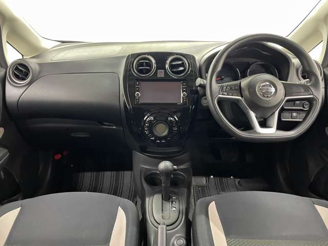 日産 ノート １．２ Ｅ－ＰＯＷＥＲ Ｘ シーギア リミテッド R1年 () 99
