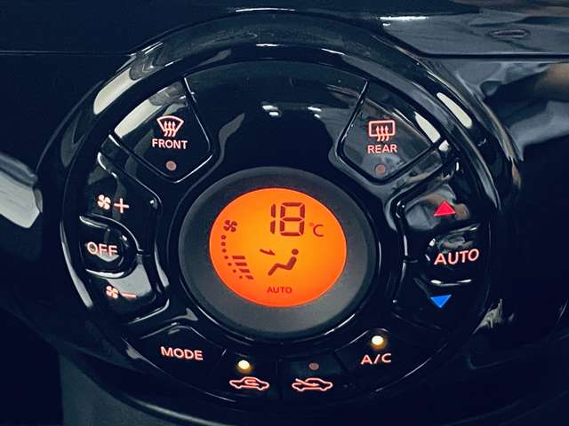 日産 ノート １．２ Ｅ－ＰＯＷＥＲ Ｘ シーギア リミテッド R1年 () 99