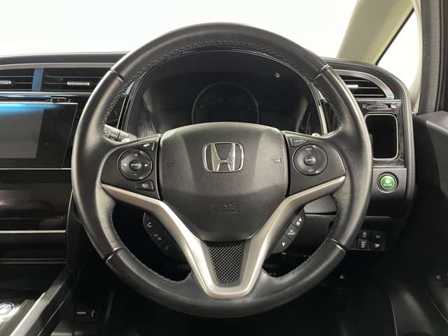 ホンダ シャトル １．５ ハイブリッド Ｚ H28年 () 99