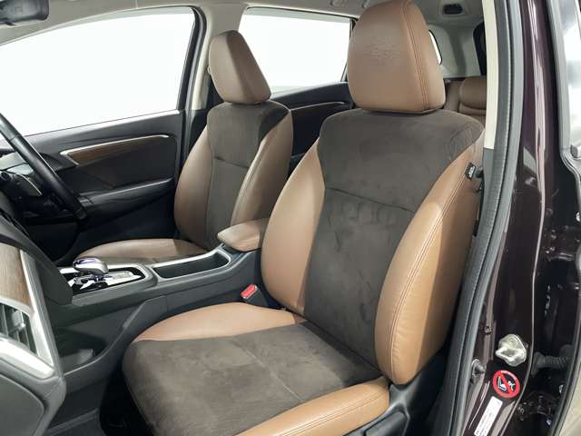 ホンダ シャトル １．５ ハイブリッド Ｚ H28年 () 99