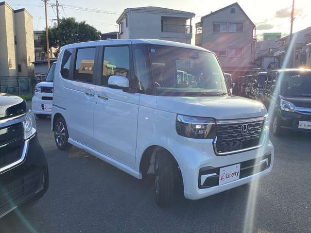 ホンダ Ｎ　ＢＯＸ カスタム ６６０ R8年 (近畿) 99
