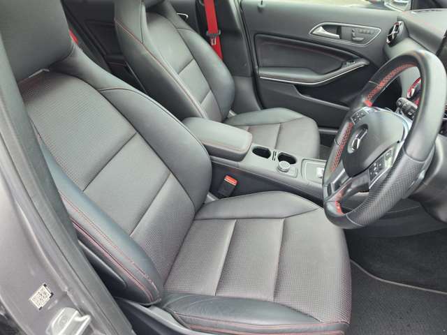 ＡＭＧ Ａクラス Ａ４５ ４マチック ４ＷＤ H27年 () 99