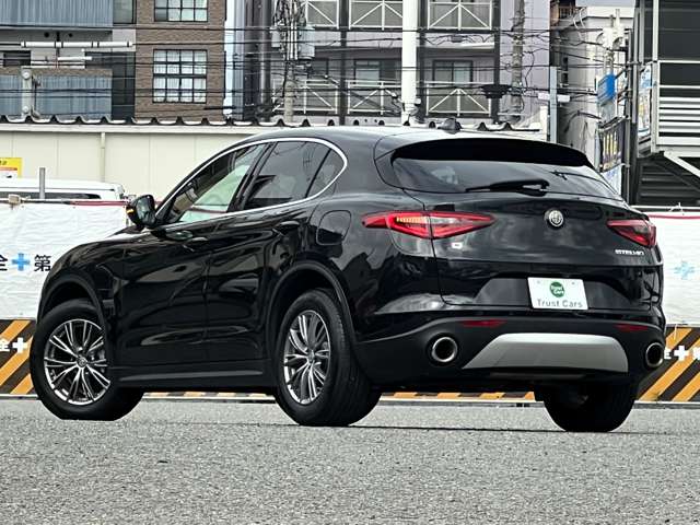 アルファロメオ ステルヴィオ ２．０ ターボ Ｑ４ ラグジュアリーパッケージ ４ＷＤ H30年 () 99