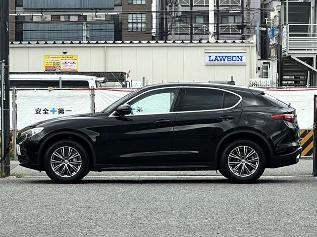 アルファロメオ ステルヴィオ ２．０ ターボ Ｑ４ ラグジュアリーパッケージ ４ＷＤ H30年 () 99