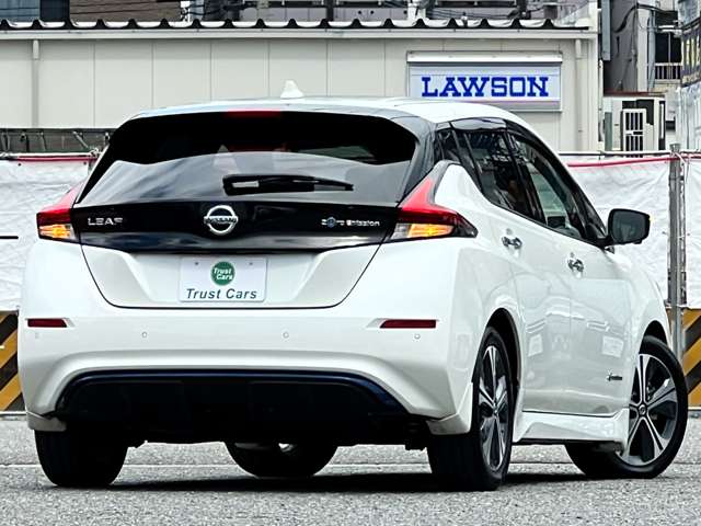 日産 リーフ Ｘ　Ｖセレクション R2年 () 99