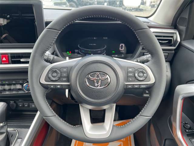 トヨタ ライズ　ハイブリッド ハイブリッド １．２ Ｚ R8年 () 99