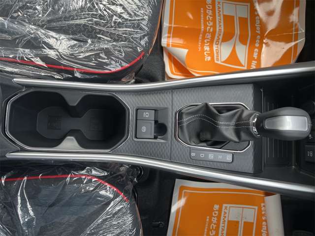 トヨタ ライズ　ハイブリッド ハイブリッド １．２ Ｚ R8年 () 99