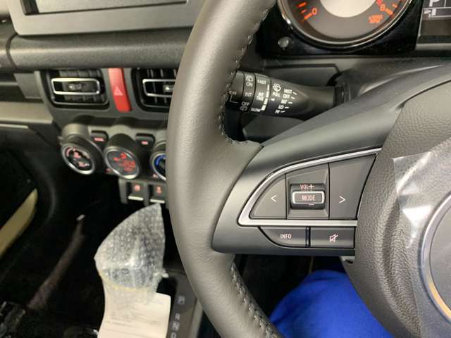 スズキ ジムニー　ノマド １．５ ＦＣ ４ＷＤ R8年 (近畿) 99