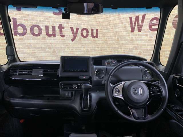 ホンダ Ｎ　ＢＯＸ カスタム ６６０ Ｌ ターボ R3年 (近畿) 99