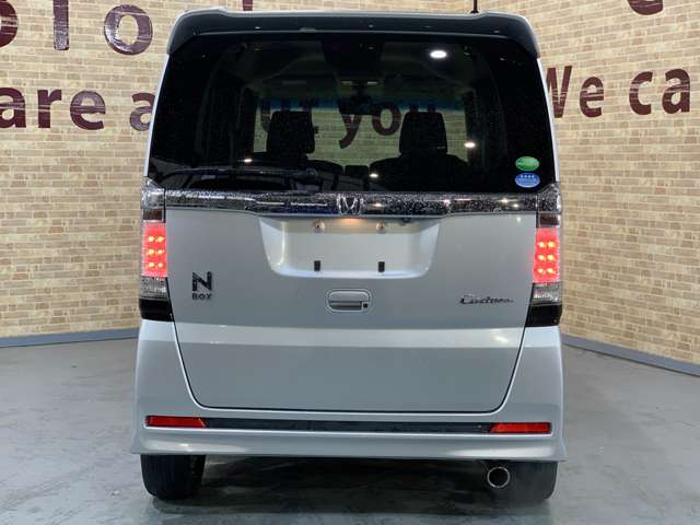 ホンダ Ｎ　ＢＯＸ ６６０ カスタムＧ ＳＳパッケージ H26年 (近畿) 99
