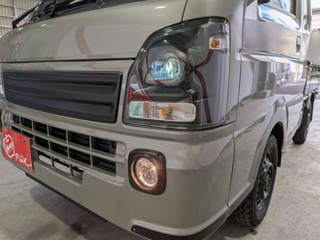 スズキ キャリイトラック ６６０ スーパーキャリイ Ｘリミテッド ３方開 ４ＷＤ R6年 () 99