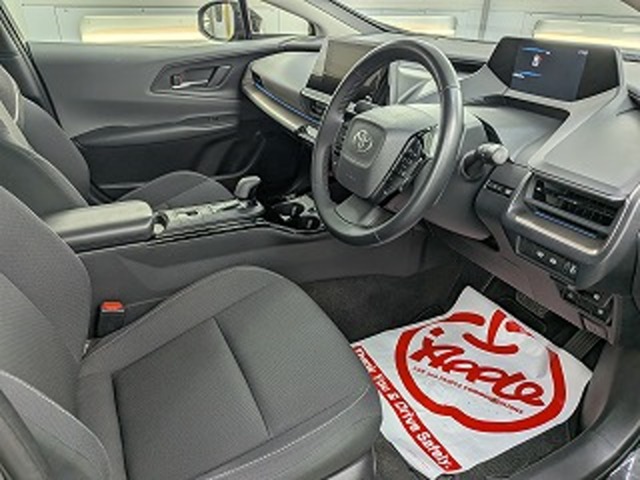 トヨタ プリウス １．８ Ｕ Ｅ－ＦＯＵＲ ４ＷＤ R6年 (東北) 99