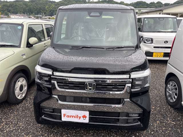 ホンダ Ｎ　ＢＯＸ カスタム ６６０ R8年 () 99