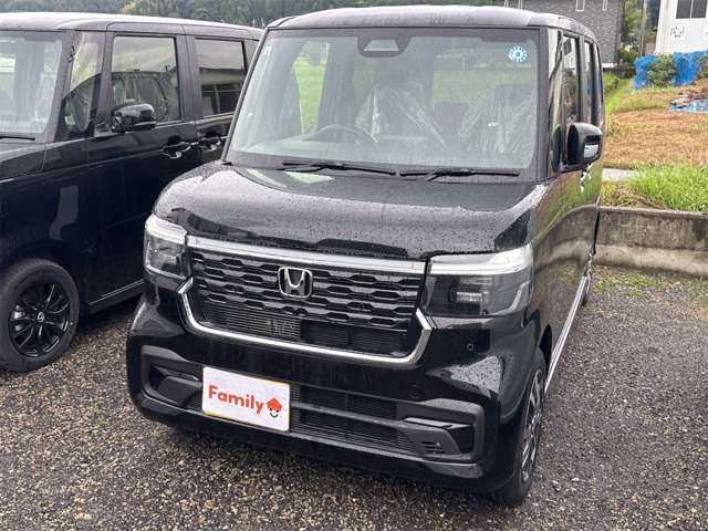 ホンダ Ｎ　ＢＯＸ カスタム ６６０ R8年 () 99