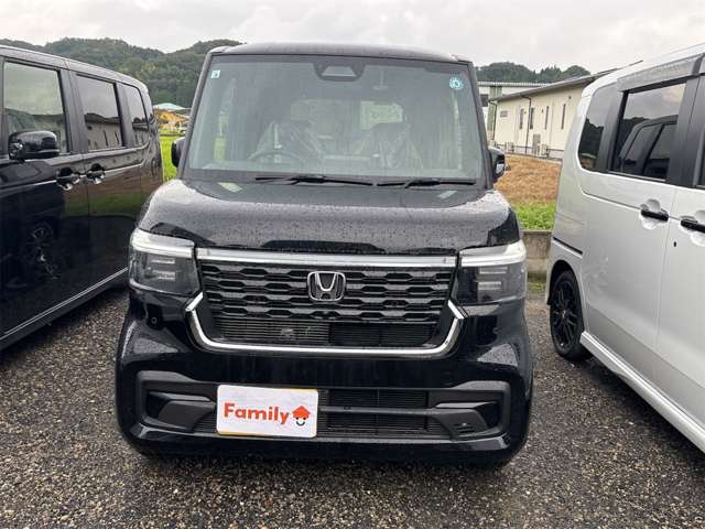 ホンダ Ｎ　ＢＯＸ カスタム ６６０ R8年 () 99