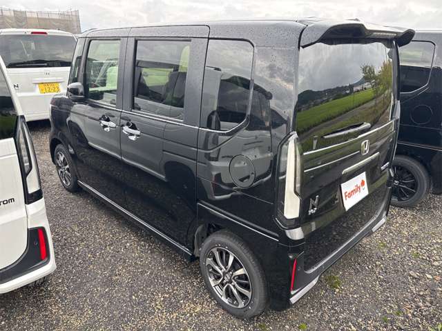 ホンダ Ｎ　ＢＯＸ カスタム ６６０ R8年 () 99