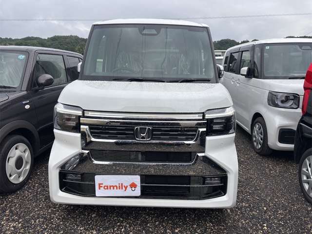 ホンダ Ｎ　ＢＯＸ カスタム ６６０ R8年 () 99