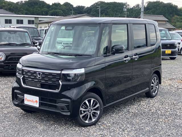 ホンダ Ｎ　ＢＯＸ カスタム ６６０ R8年 (東海) 99