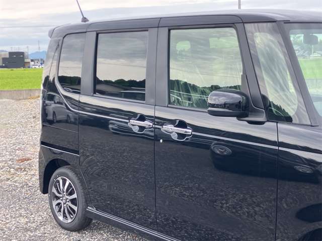 ホンダ Ｎ　ＢＯＸ カスタム ６６０ R8年 (東海) 99