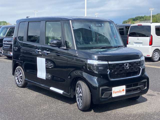ホンダ Ｎ　ＢＯＸ カスタム ６６０ R8年 (東海) 99