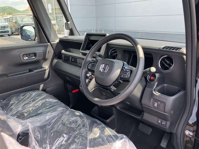 ホンダ Ｎ　ＢＯＸ カスタム ６６０ R8年 (東海) 99