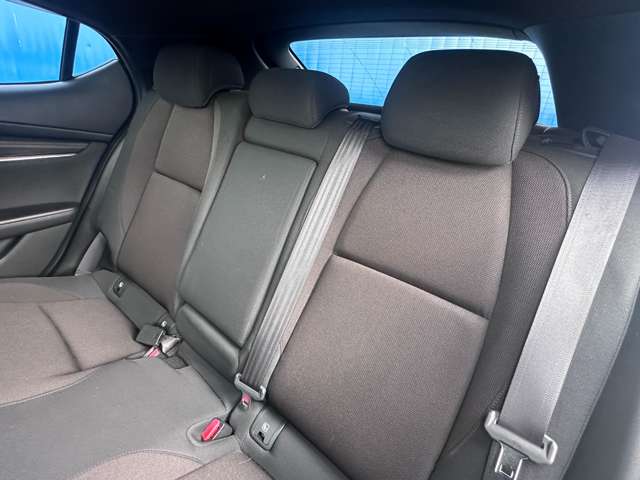 マツダ ＭＡＺＤＡ３　ファストバック ２．０ ２０Ｓ プロアクティブ ツーリング セレクション R1年 () 99