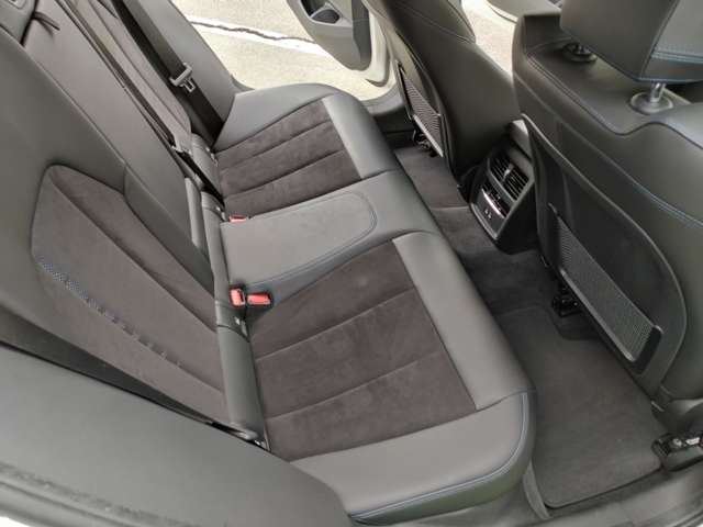 ＢＭＷ ３シリーズ ３２０Ｉ Ｍスポーツ R3年 (近畿) 99