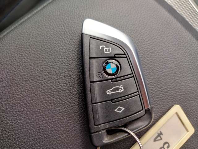ＢＭＷ ３シリーズ ３２０Ｉ Ｍスポーツ R3年 (近畿) 99