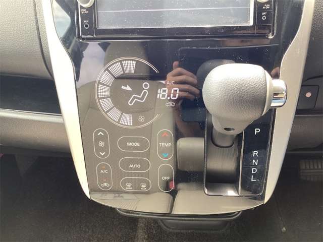 日産 デイズ ６６０ ハイウェイスターＸ プレミアムセレクション H29年 (近畿) 99