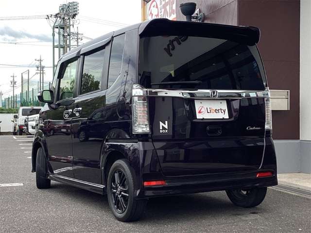 ホンダ Ｎ　ＢＯＸ ６６０ カスタムＧ ＳＳパッケージ ブラックスタイル H29年 (近畿) 99