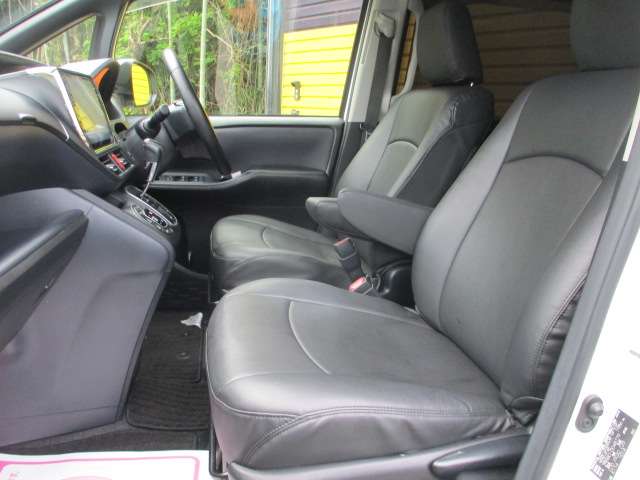 トヨタ ヴォクシー ２．０ ＺＳ H26年 (関東) 99