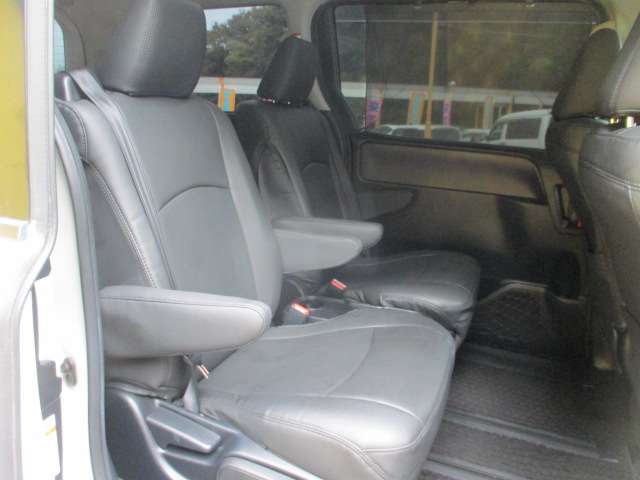 トヨタ ヴォクシー ２．０ ＺＳ H26年 (関東) 99