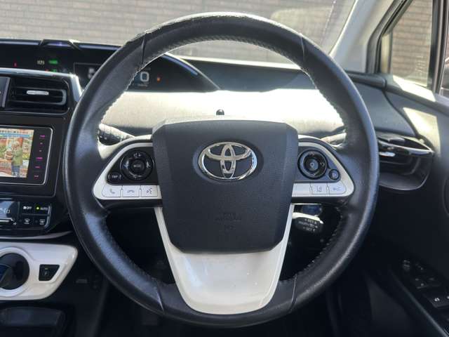 トヨタ プリウス １．８ Ｓ ツーリングセレクション H28年 (関東) 99