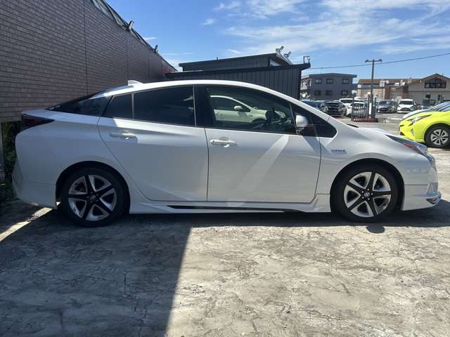 トヨタ プリウス １．８ Ｓ ツーリングセレクション H28年 (関東) 99