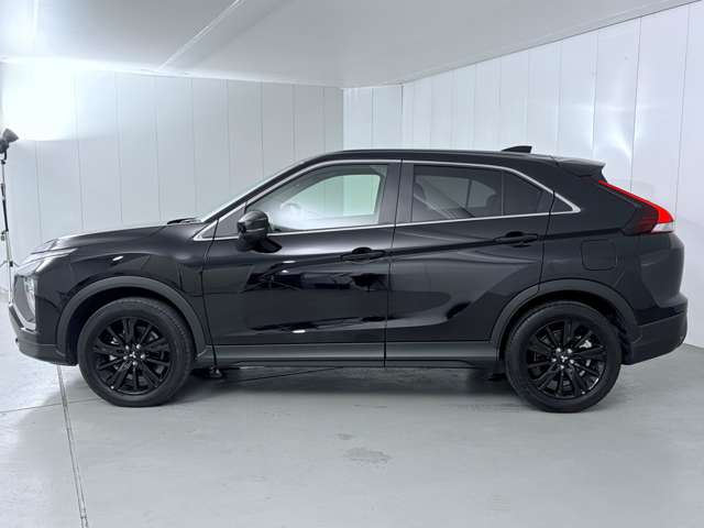 三菱 エクリプス　クロス １．５ ブラック エディション ４ＷＤ R7年 (関東) 99